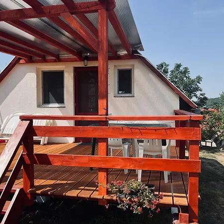 Case de vacanță Badacsony Hegyen Ket Haloszobas Haz